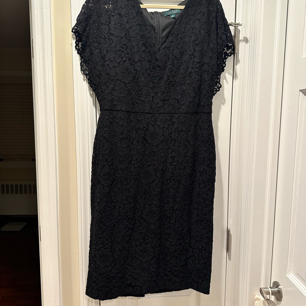 Elegant Black Lace Dress